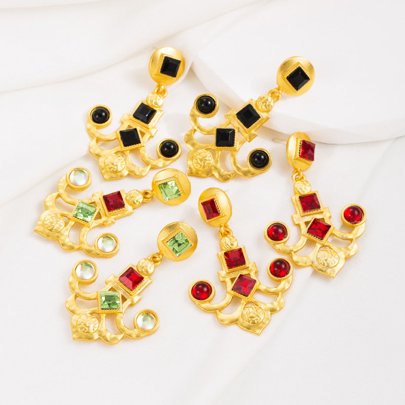 Wholesale Vintage Fashion Gold Plated With Colored Gemstones Mid-vintage Earrings
