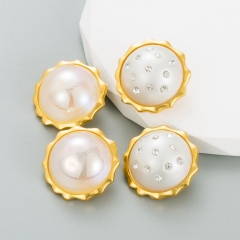 Wholesale Simple Large Pearl And Diamond Sunflower Flower Lovely Earrings