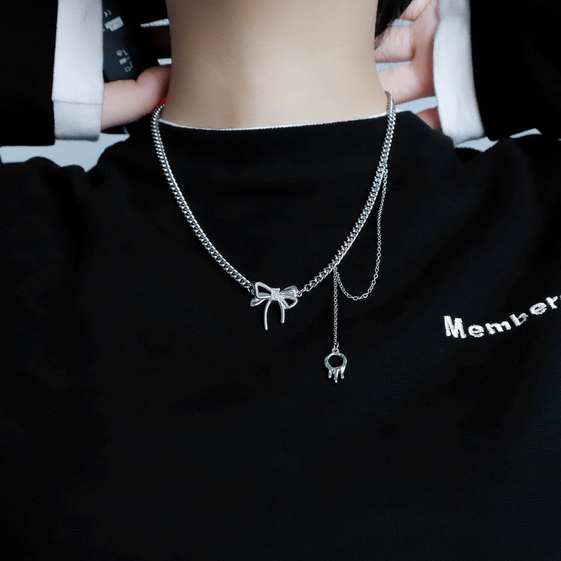 Wholesale Butterfly Necklace Light Luxury Clavicle Chain