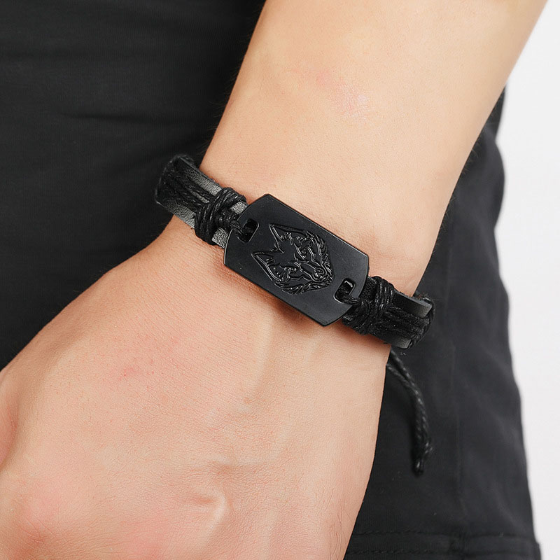 Pulsera Multicapa Punk De Cuero Negro Con Cabeza De Lobo