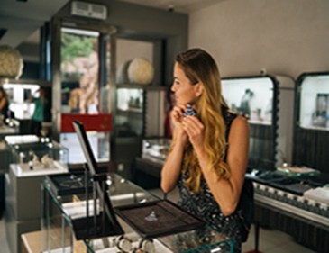 Fashion Jewelry by the Dozen in Los Angeles Product Showcase