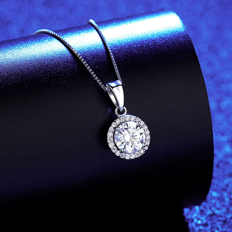 Wholesale Moissanite S925 Silver Simple Classic Box Chain Pendant Necklace