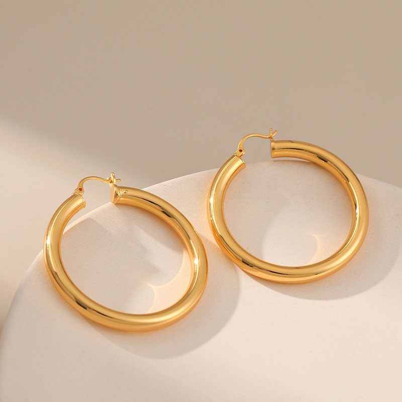 Wholesale Simple Circle Glossy 18k Real Gold Plated Color Preserving Fashion Earrings