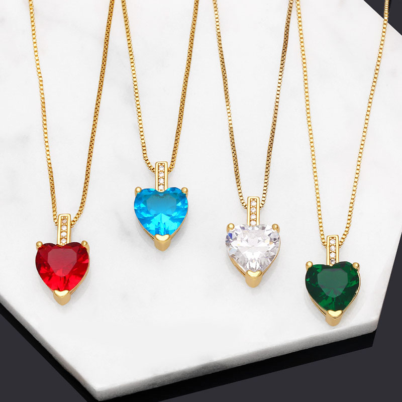 Wholesale Colorful Zirconia Simple Love Pendant Necklace Collarbone Chain