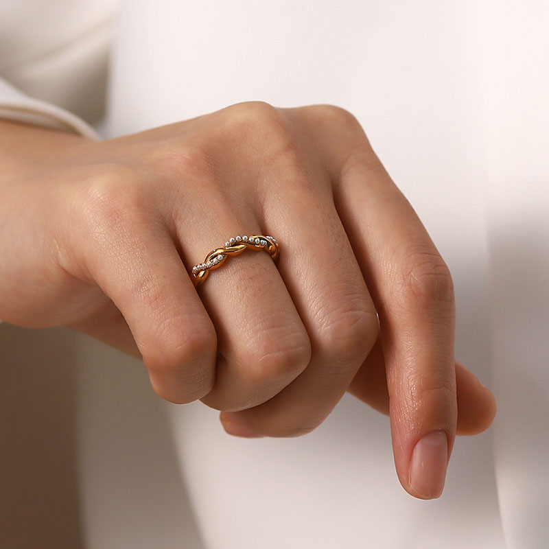 Wholesale Fashion Braided Twist Titanium Ring