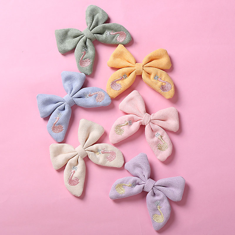 Beautifully Embroidered Cotton Bow Cute Baby Hairband Supplier