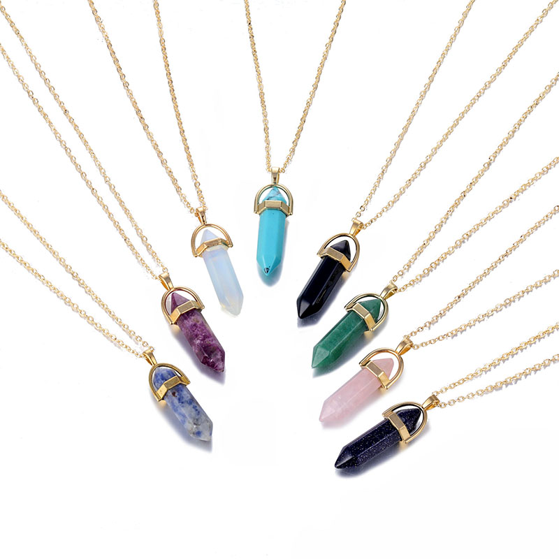 Crystal Stone Pendant Necklace Vintage Minimalist Alloy Clavicle Chain Supplier