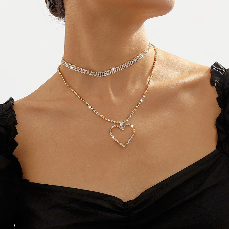 Light Luxury Sweet Geometric Love Necklace Rhinestone Claw Chain Necklace Manufacturer
