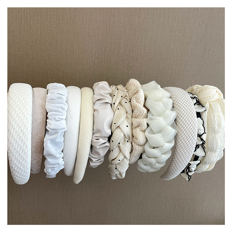 Wholesale Retro Rice White Hair Band
