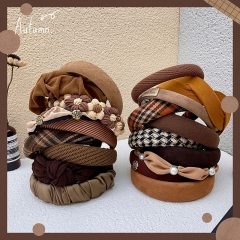 Wholesale Milk Curry Sponge Wool Plaid Vintage Brown Headband