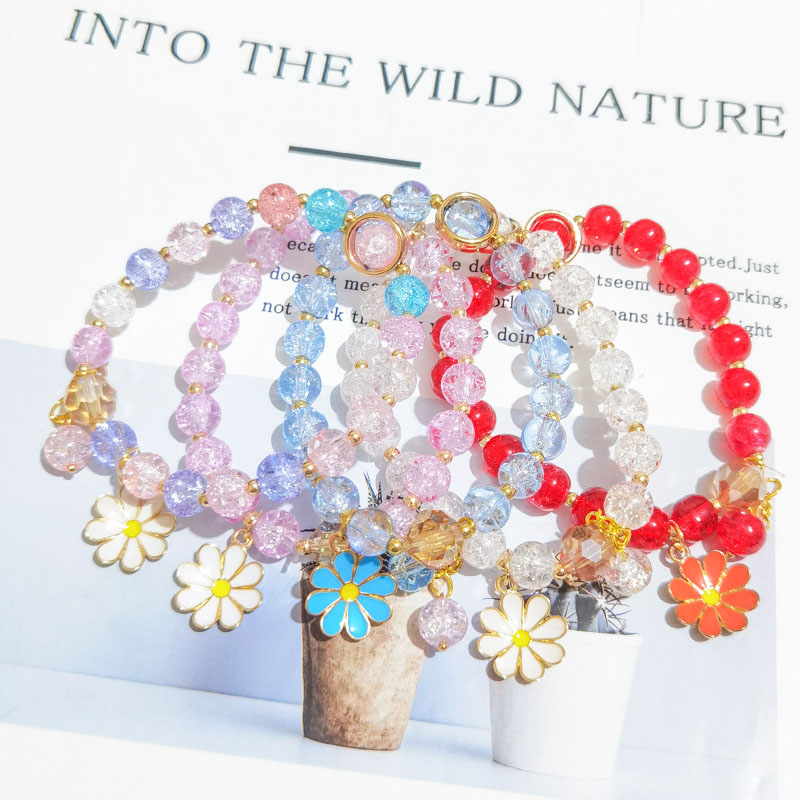 Wholesale Fashion Simple Sweet Little Daisy Bracelet Crystal Beads