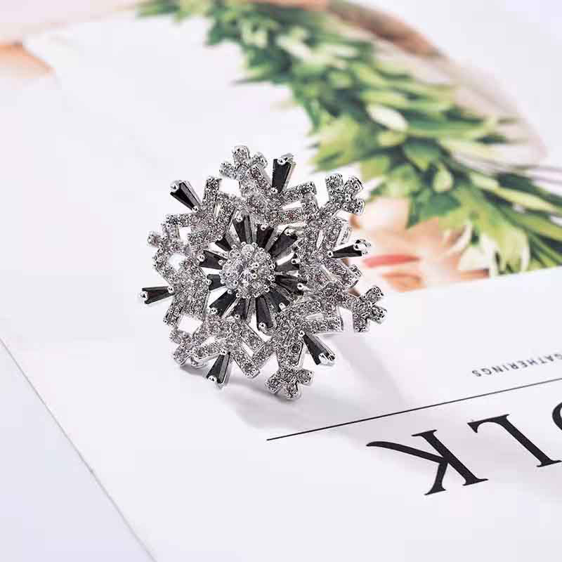Rotating Snowflake Open Ring Supplier