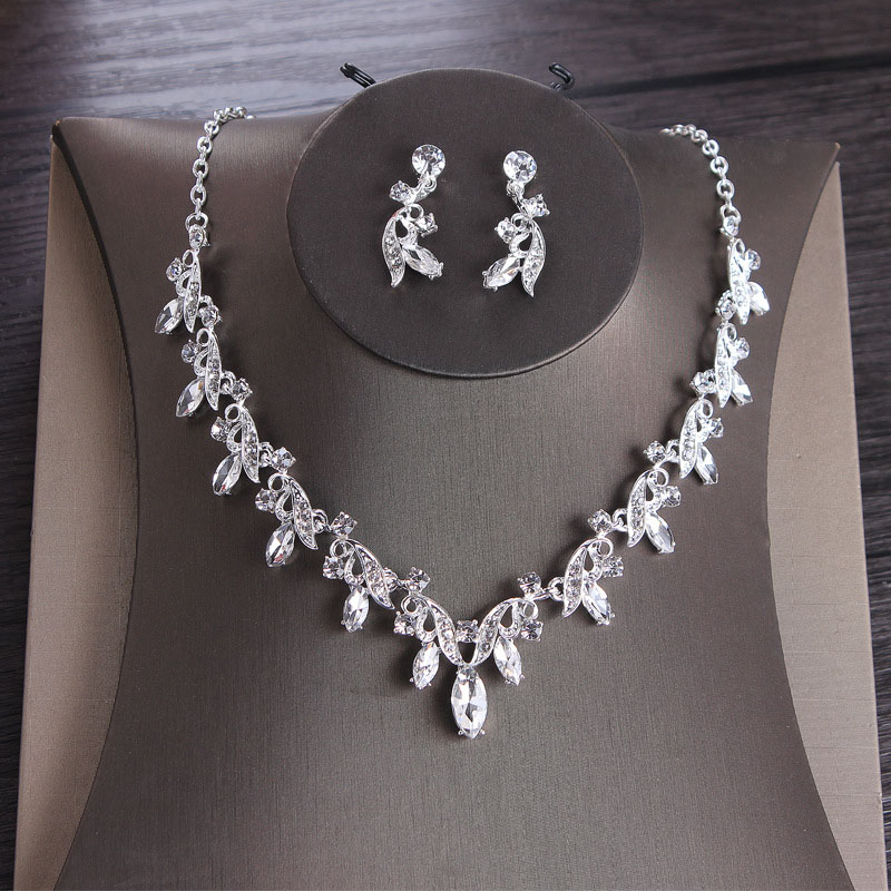 Wholesale Bridal Diamond Earrings Necklace Set