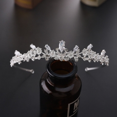 Bridal Zirconia With Diamond Crown Vendors
