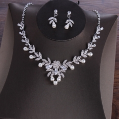 Korean Style Bridal Necklace Earrings Flower Zirconia Two-piece Set Supplier