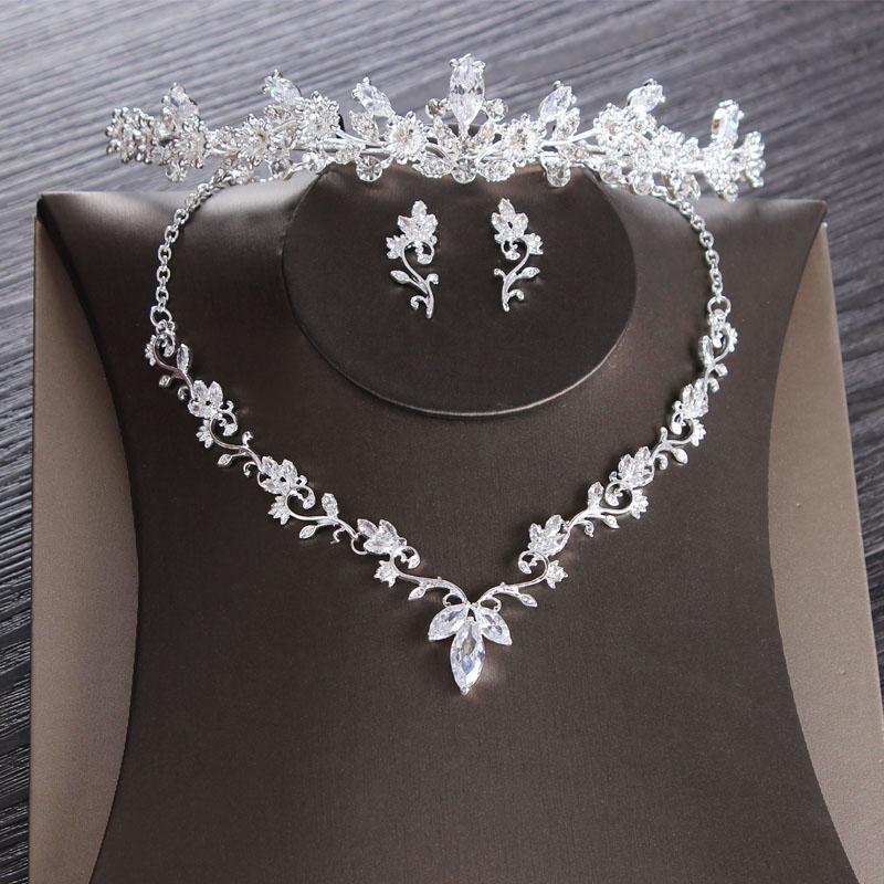 Zirconia Crown Necklace Earrings Three Pieces Set Vendors