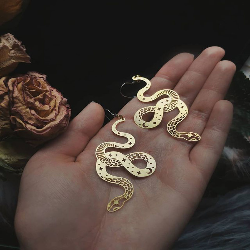Gothic Snake Shaped Gold Hollow Star Moon Ear Hooks Suppliers