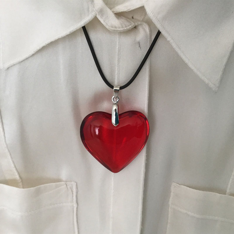 Red Heart Glass Black Leather Cord Necklace Suppliers