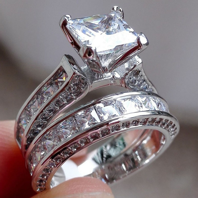 Zircon Set Wedding Band Pair Of Diamond Set Rings Manufacturer