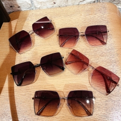 Wholesale Korean Version Of The Retro Square Frameless Metal Frame Sunglasses