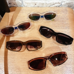 Wholesale Small Frame Oval Vintage Sunglasses