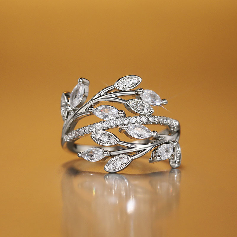 Twisted Intertwined Leaves Flower Leaves Octagonal Flower Zirconia Ring Distributors