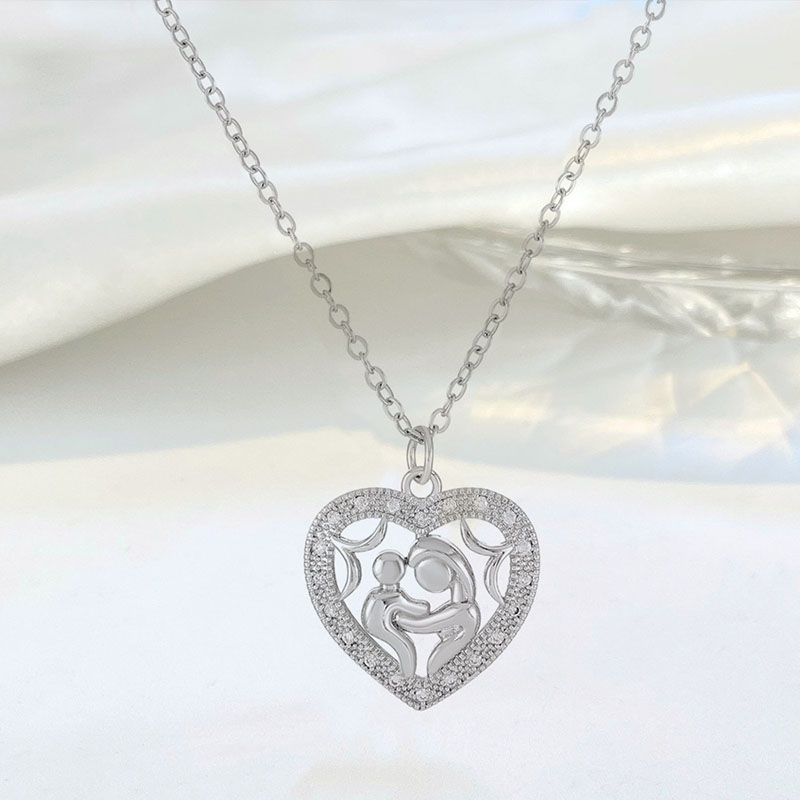 Wholesale Mother's Day Fashion Copper Zircon Flower Heart Mother And Child Embrace Pendant Necklace