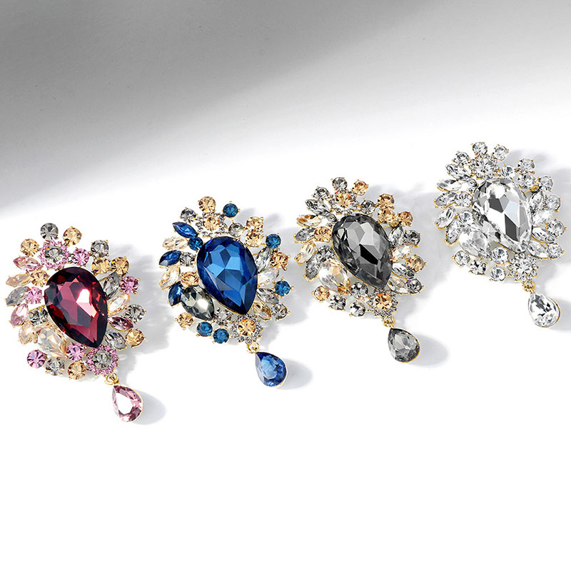 Luxury Crystal Fashion Brooch Distributor