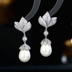 Wholesale S925 Silver Pin French Vintage Elegant Zirconia Set Floral Drop Pearl Earrings