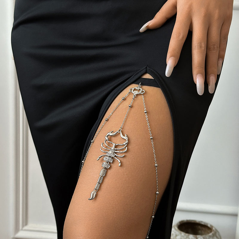 Wholesale Jewelry Metal Iron Chain Tassel Dark Niche Opening Snake Scorpion Bracelet Arm Ring
