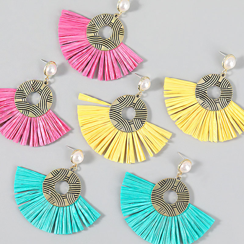 Alloy Fan-shaped Raffia Tassel Vintage Bohemian Ethnic Earrings Vendors