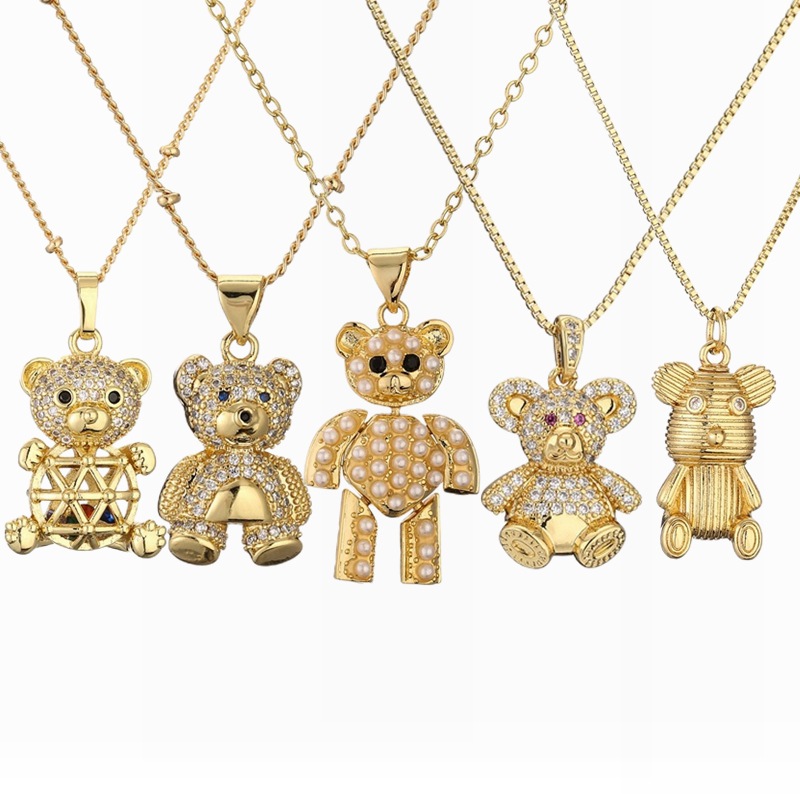 Love Bear Simple Pendant With Colorful Zircon Sweater Necklace Supplier