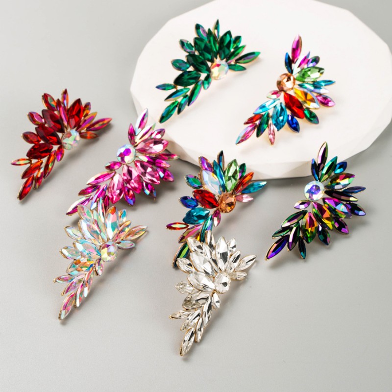Wholesale Colored Diamond Alloy Inlaid Rhinestone Flower Earrings