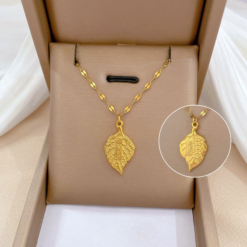 Wholesale Full-body Titanium Steel Chinese Wind Leaf Furnace Gold Necklace