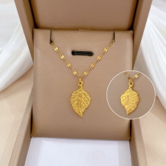 Collar De Oro En Horno De Hoja De Estilo Chino De Acero De Titanio De Cuerpo Al Por Mayor