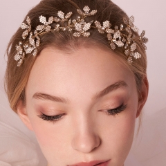 Wholesale Fashion Crystal Wedding Dress Temperament Retro Flower Bridal Hair Hoop