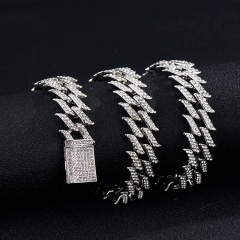 New Full Diamond Thorns Cuban Chain High Quality Design Sense Spiked 18mm Box Buckle Alloy Hip Hop Necklace Wholesale