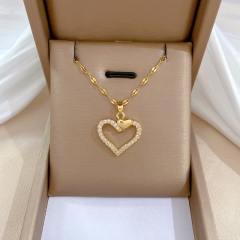 Wholesale Titanium Steel Love Light Luxury Full Diamond Necklace