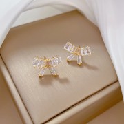 F216 Stud Earrings [silver Needle Copper Real Gold Plating]]
