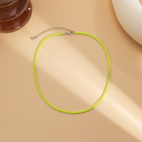 Necklace Fluorescent Green 5025