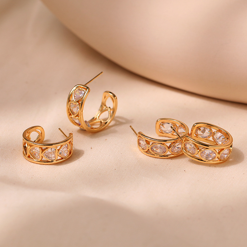 Wholesale Brass Plated 18K True Gold Inlaid Zircon Earrings