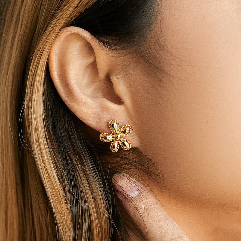 Wholesale Flower Plated 18K Gold Earrings