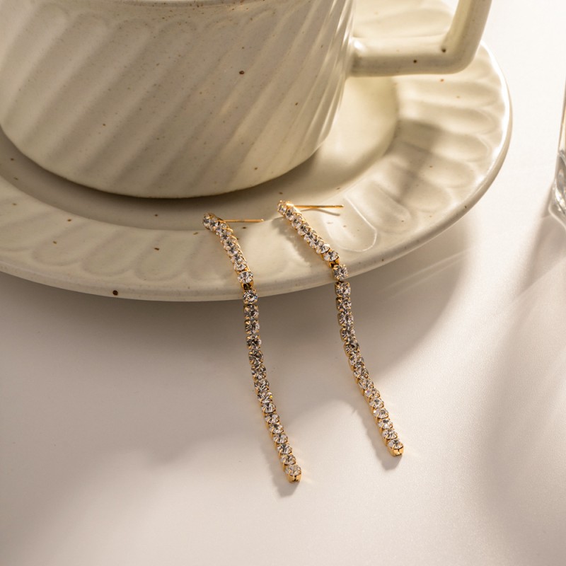 Wholesale 18K Gold Simple Shiny Inlaid White Zircon Tassel Pendant Earrings