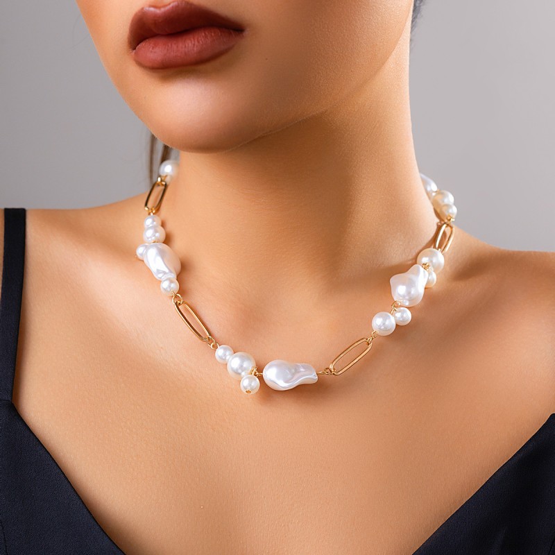 Wholesale Baroque Alien Imitation Pearl Necklace