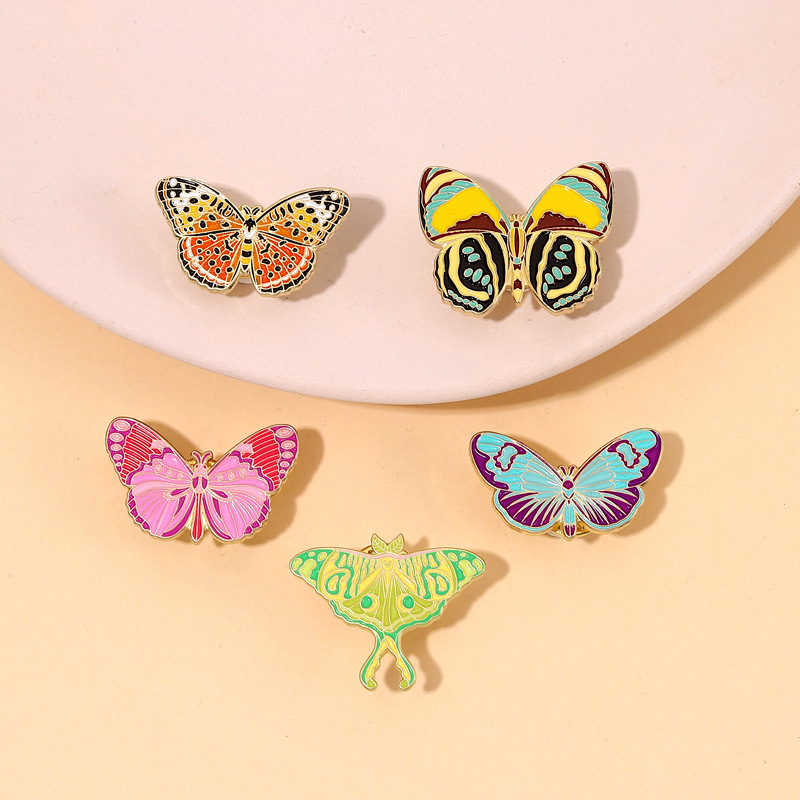 Colorful Butterfly Animal Alloy Brooch Insect Moth Creative Clothes Bag Hat Decoration Pin Badge Wholesaler