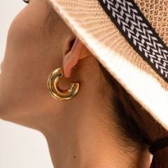 Geometric C-shaped Stainless Steel Earrings Twisted Design Sense Earrings Jewelry Female Wholesaler