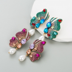 Alloy Inlaid Colored Diamond Super Flash Butterfly Pearl Earrings Wholesalers