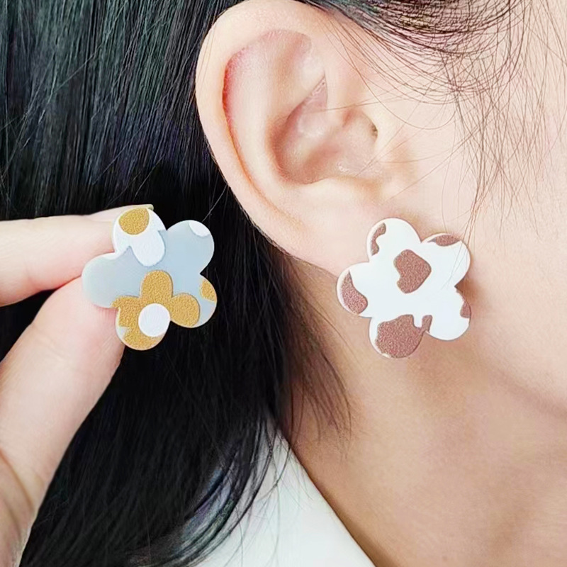 Flower Three-piece Printed Acrylic Earrings Wholesalers