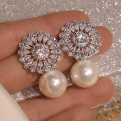 Flower Zircon Pearl Earrings Wholesalers