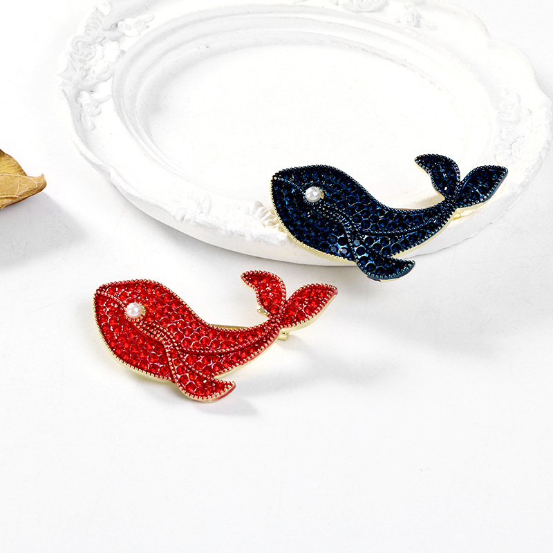 Diamond-encrusted Whale Brooch Wholesalers